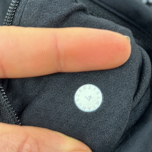 Lululemon Real Quick Short *Perforated 3.5" Monochromic Black - Picture 6 of 6